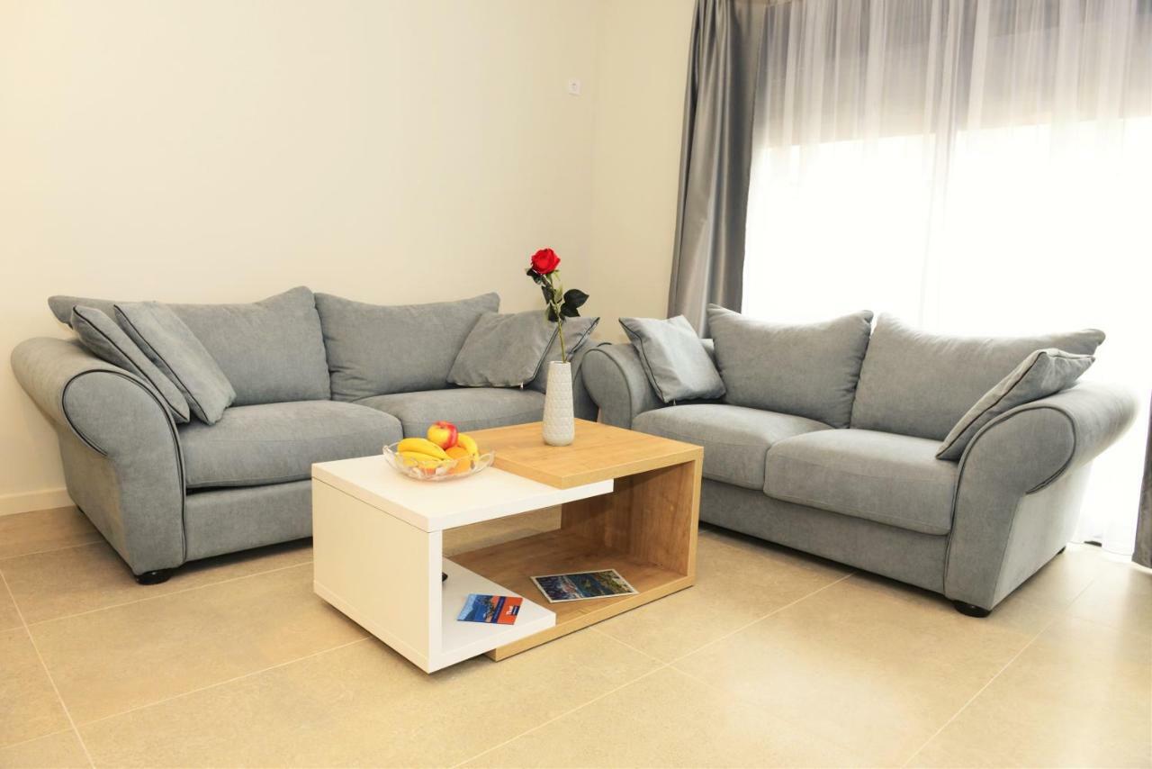 Ralux Apartman Tivat Διαμέρισμα Εξωτερικό φωτογραφία